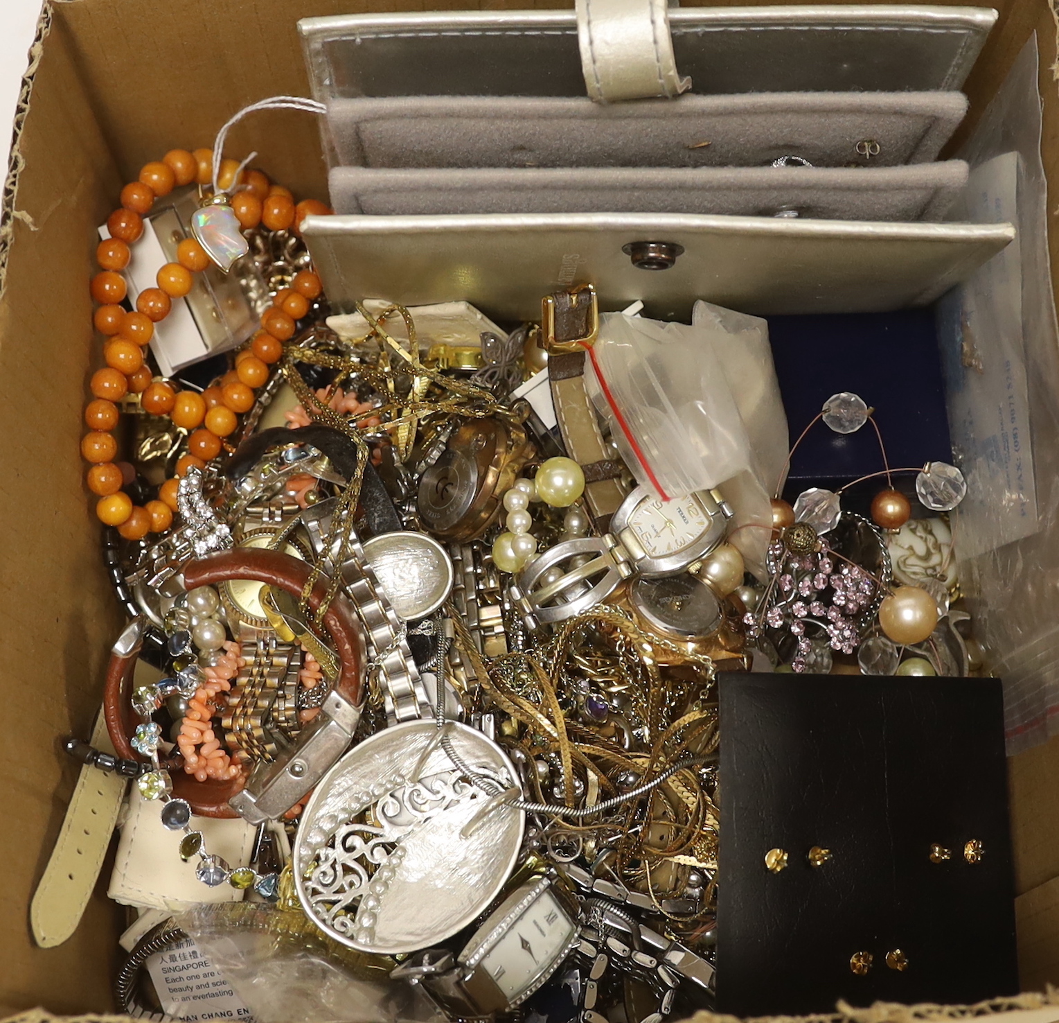 A modern 14k and single stone cultured pearl pendant, a 14k and white opal set pendant, a single strand amber bead necklace and a quantity of assorted wrist watches and jewellery including costume and silver.